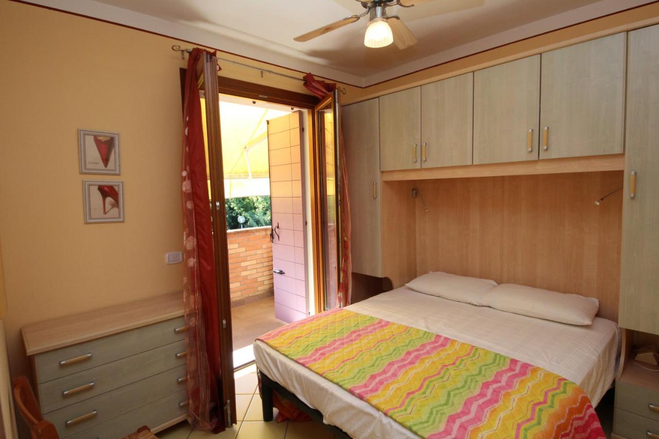 Residence Sole E Mare Appartamenti Rosolina Mare Luaran gambar